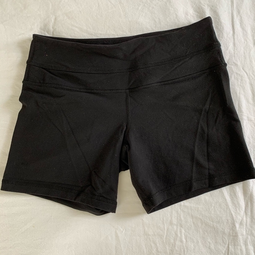 Lululemon Wonder Under Yoga Shorts, 6